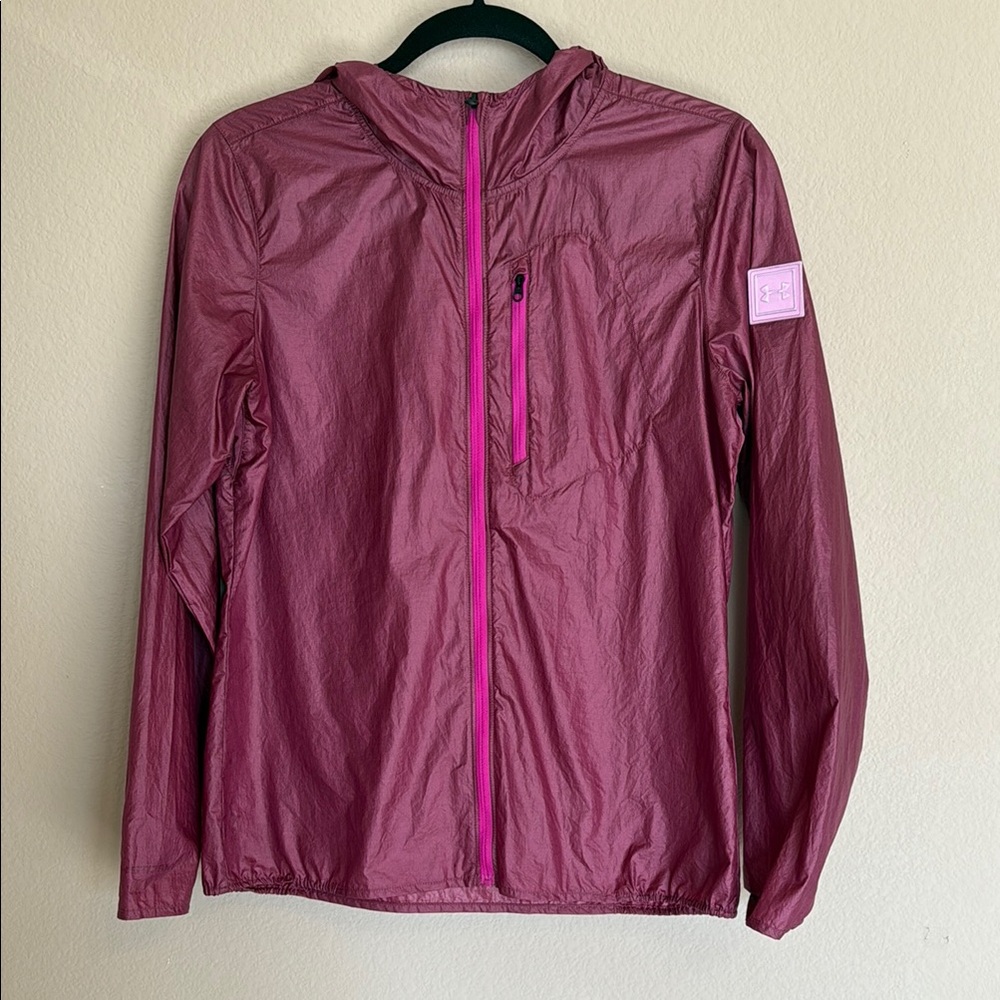 Under Armour Maroon Hooded Jacket. Size SM/P